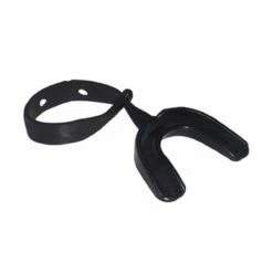 Budget ❤️ Mueller Youth Strapguard Mouthguard with Strap 🧨